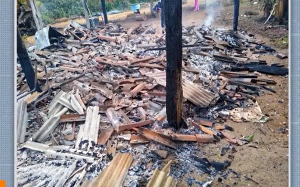 Após ataque a assentamento com   feridos e casas destruídas, Força Nacional é enviada para extremo sul. — Foto: Reprodução / TV Santa Cruz