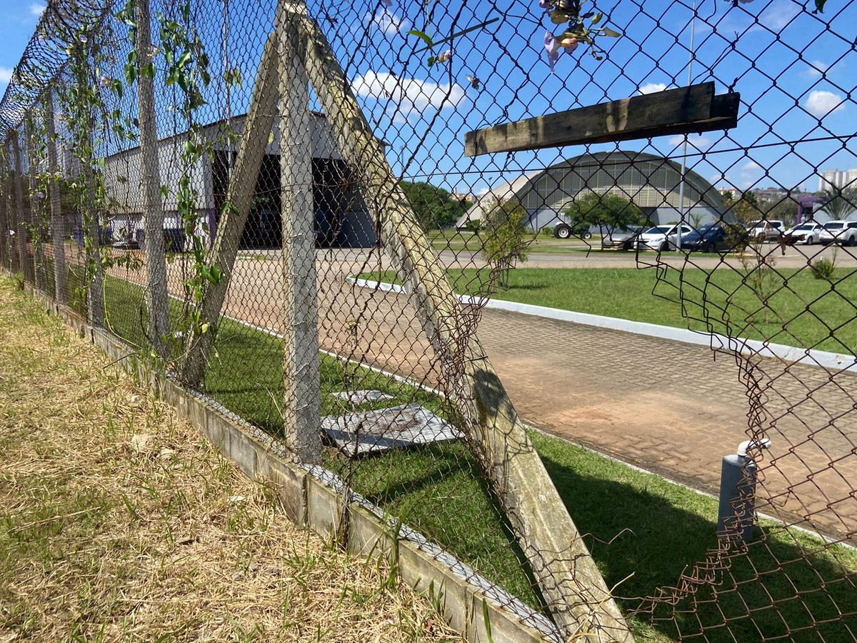 CT do Corinthians é invadido por integrantes de torcidas organizadas