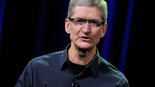 Apple vai cortar 40% da remuneração do CEO Tim Cook