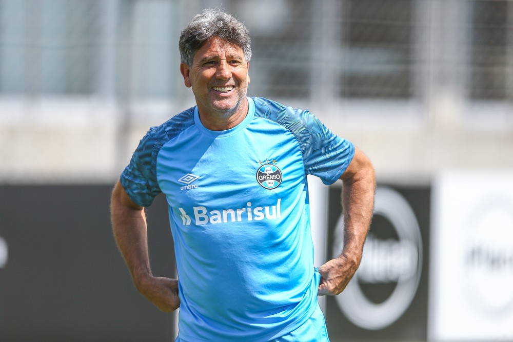 Renato fará curso na CBF para obter licença, mas falta às duas primeiras aulas