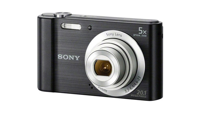 Câmera digital Sony W800 registra fotos em 20,1 megapixels e vídeos em HD (Foto: Divulgação/Sony)