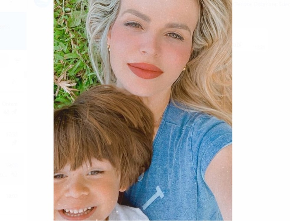 Mariana de Abreu e o filho Ricardo, de 4 anos — Foto: Instagram/Reprodução