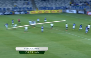 Bomba em gol de Charles atinge 104 km/h