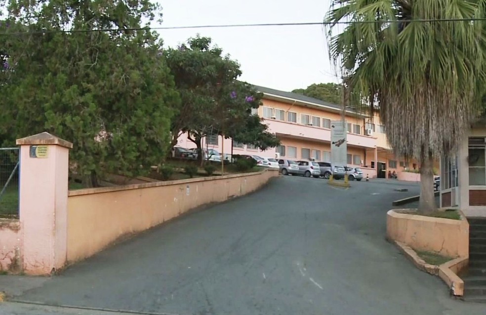 Direção do hospital abriu procedimento parar apurar caso (Foto: Reprodução/TV Tribuna)