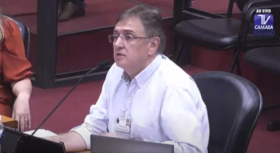 O secretário de Saúde de Ribeirão Preto, SP, Sandro Scarpelini — Foto: Reprodução/TV Câmara