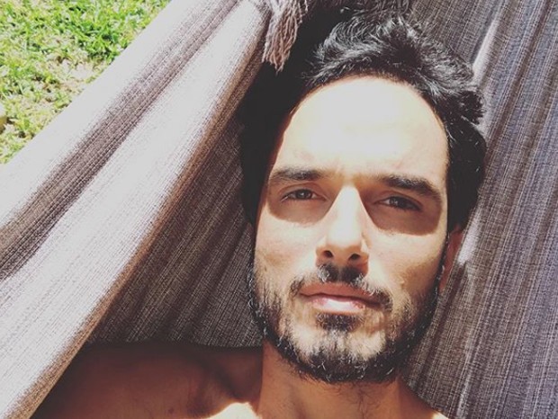 O ator Léo Rosa, de 37 anos de idade, morreu no dia 9 de março, após lutar quase três anos contra um câncer (Foto: Reprodução/Instagram)