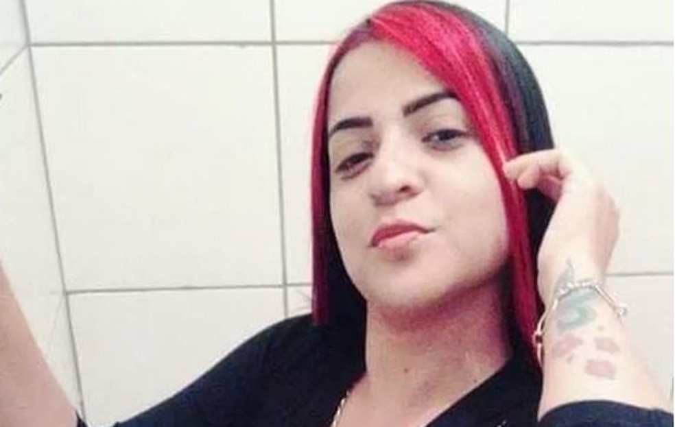 Rosiane Cavalcante foi morta e jogada dentro de cisterna com fio enrolado no pescoço — Foto: Reprodução 