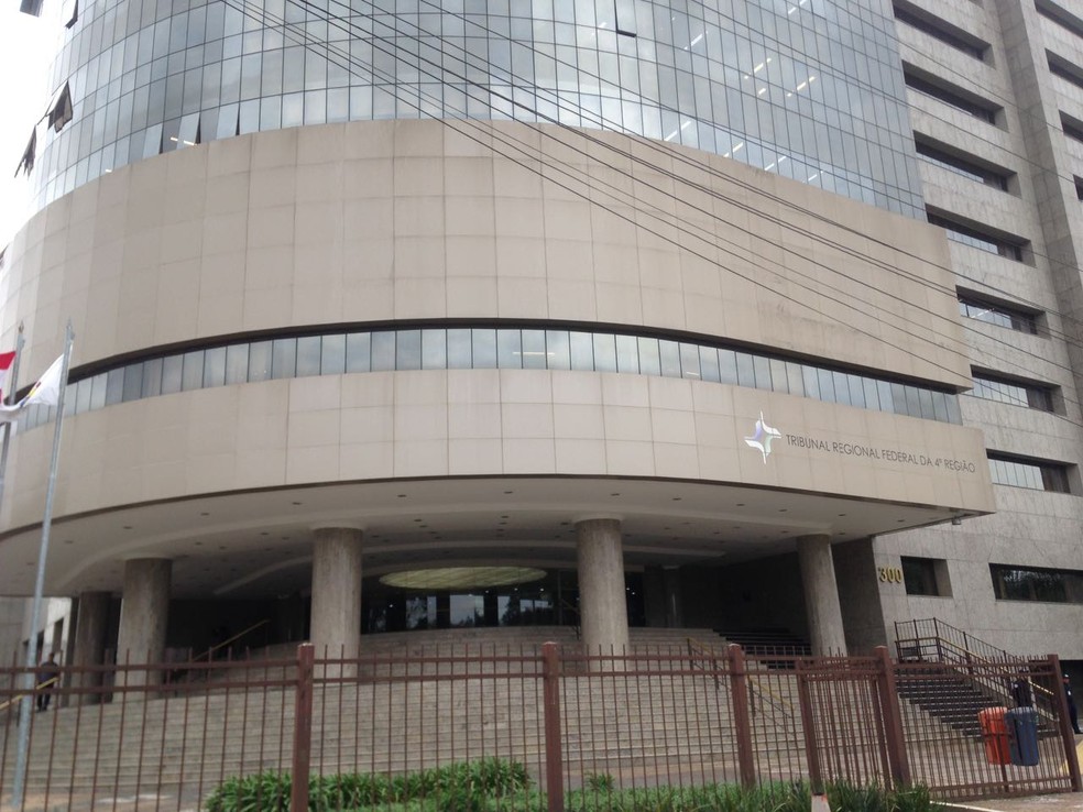 Prédio do TRF4 em Porto Alegre (Foto: Rafaella Fraga/G1)