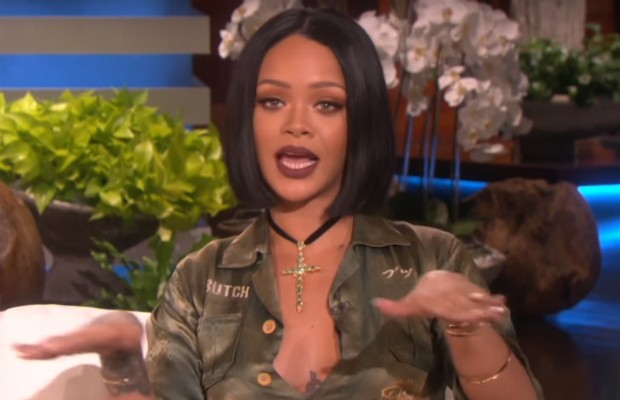 Rihanna conta suas exigências de alimentação e bebida para seu camarim (Foto: Reprodução/YouTube)