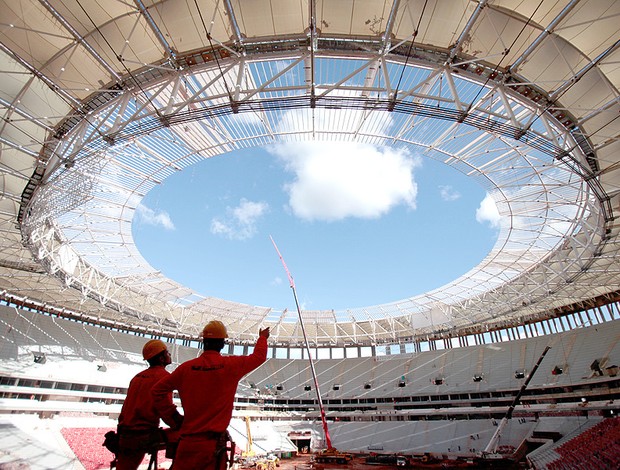 obras estádio Mané Garrincha Brasília (Foto: AP)