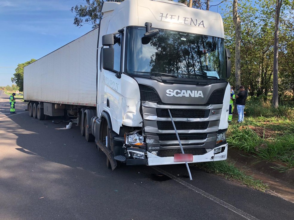 Agente penitenciário morreu em um acidente, em Martinópolis — Foto: David de Tarso/TV Fronteira