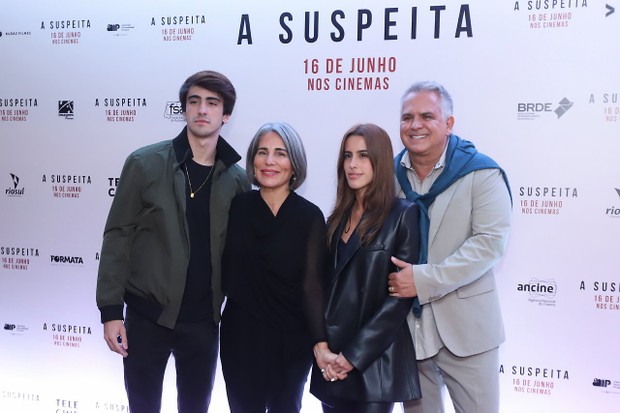 Bento Morais, Gloria Pires, Ana Morais e Orlando Morais (Foto: Daniel Pinheiro/AgNews)