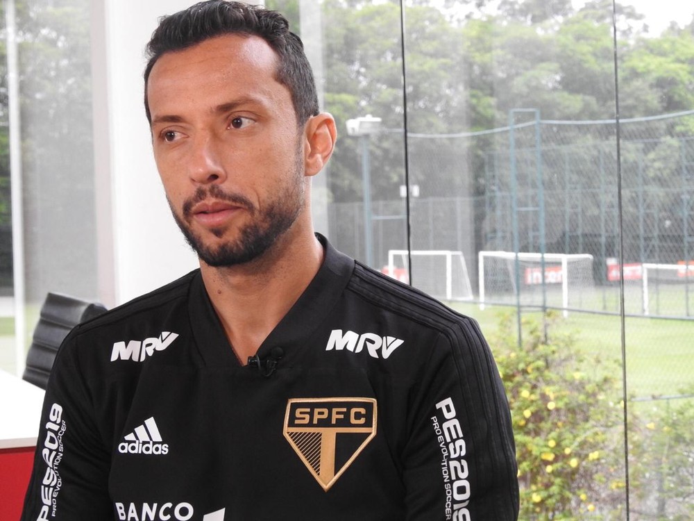 Protagonista de polêmicas, Nenê fala sobre Aguirre e biquinho