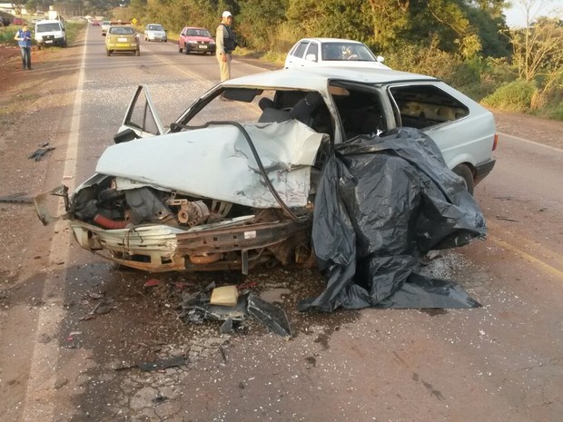 Acidente entre dois veículos deixou um motorista morto em Marau, no Norte do Rio Grande do Sul (Foto: Rádio Vang FM/Marau)