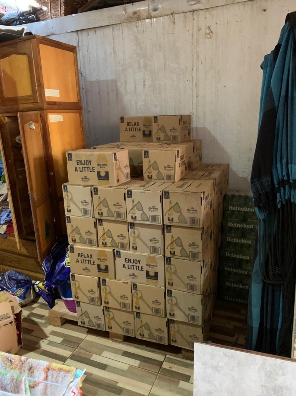 Apreensão de carga de cerveja em rodovia de MS — Foto: Receita Federal/Divulgação