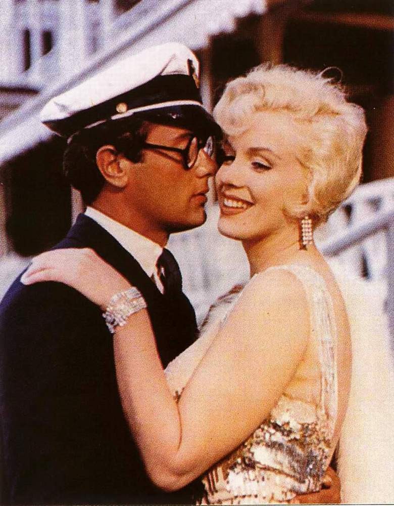 Tony Curtis e Marylin Monroe, em ‘Quanto Mais Quente Melhor’ (1959) (Foto: Divulgação)