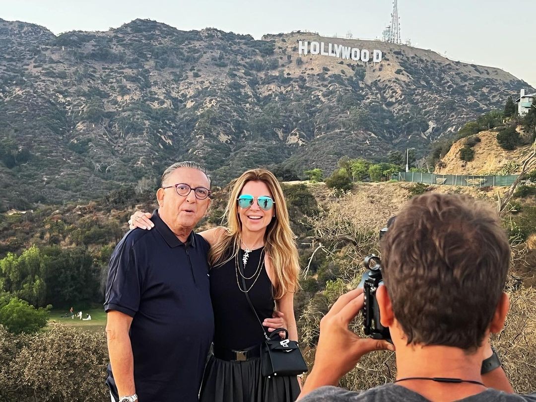 Galvão Bueno surge turistando com a mulher em Los Angeles (Foto: reprodução/instagram)