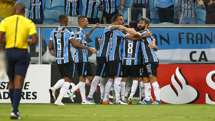 Calor, frio, janta e até arsenal pessoal auxiliam recuperação física no Grêmio