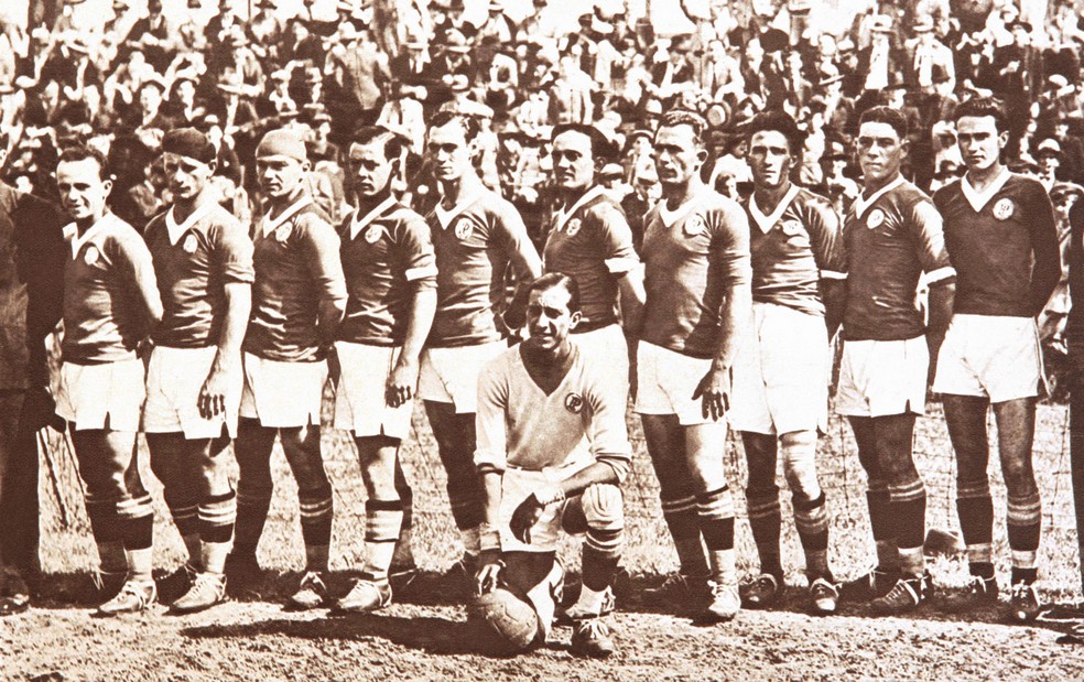 Palmeiras de 1933, que na época ainda se chamava Palestra Italia, aplicou a maior goleada da história do Dérbi contra o Corinthians: 8 a 0  — Foto: Arquivo / Agência Estado