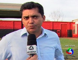 Cláudio Roberto, técnico do Águia Negra (Foto: Reprodução/TV Morena)
