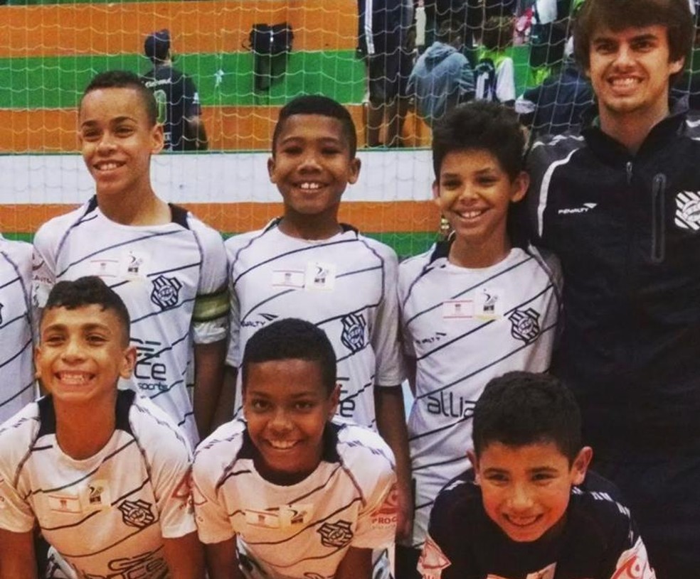 Petterson quer ser ídolo no Flamengo para realizar sonho de vítima do incêndio no Ninho do Urubu