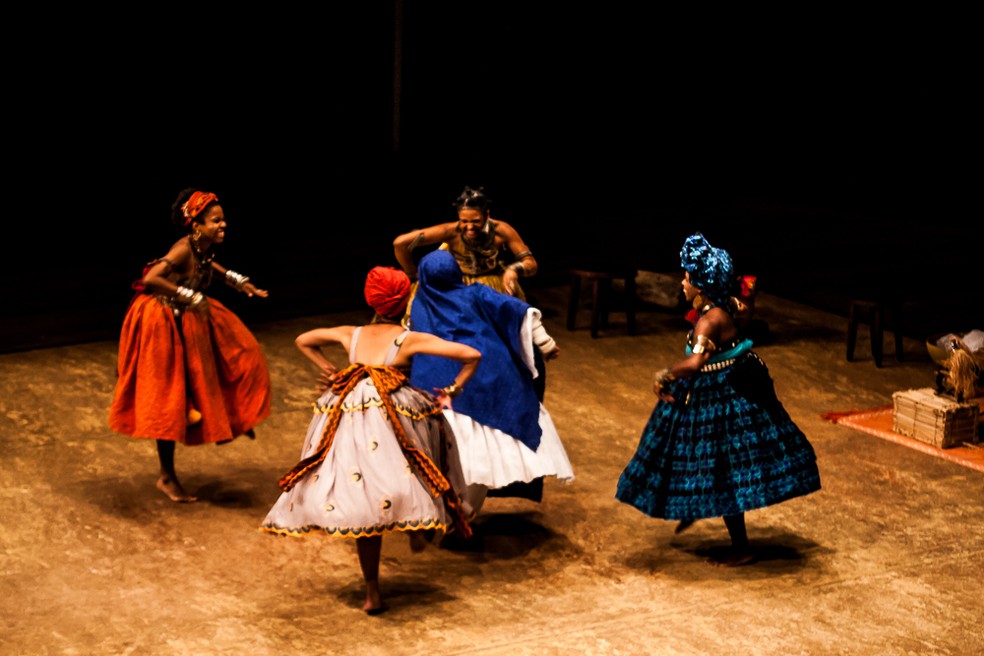  Espetáculo “Salina – A Última Vértebra” é atração na Caixa Cultural Fortaleza. (Foto: Daniela Magalhaes/Divulgação)