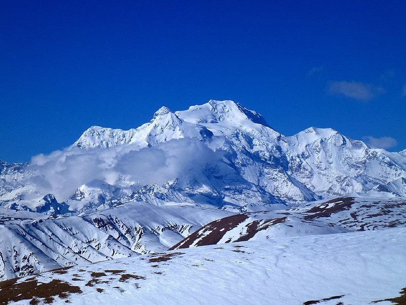 A montanha Shishapangma, que com quase 8020 metros é a 14ª mais alta do mundo (Foto: Wikimedia Commons)