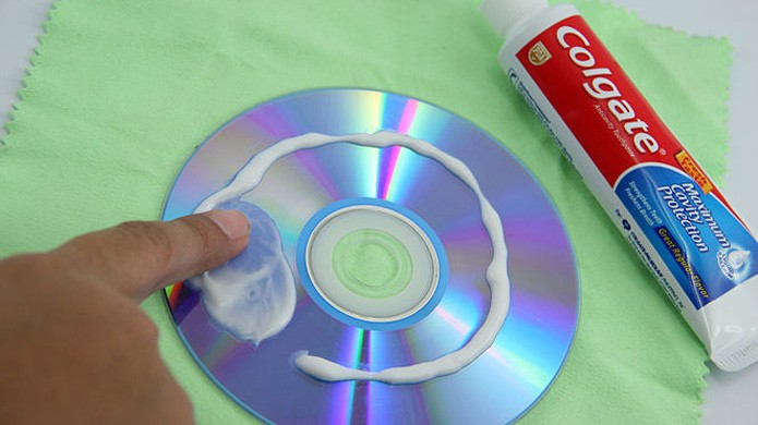 Descobrir que pasta de dente realmente funciona para consertar CDs e DVDs é uma das maiores surpresas dos jogadores (Foto: Reprodução/Windows Fixer)