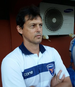 Sorato, técnico do Doze FC (Foto: Richard Pinheiro/GloboEsporte.com) Sorato, técnico do Doze FC (Foto: Richard Pinheiro/GloboEsporte.com)