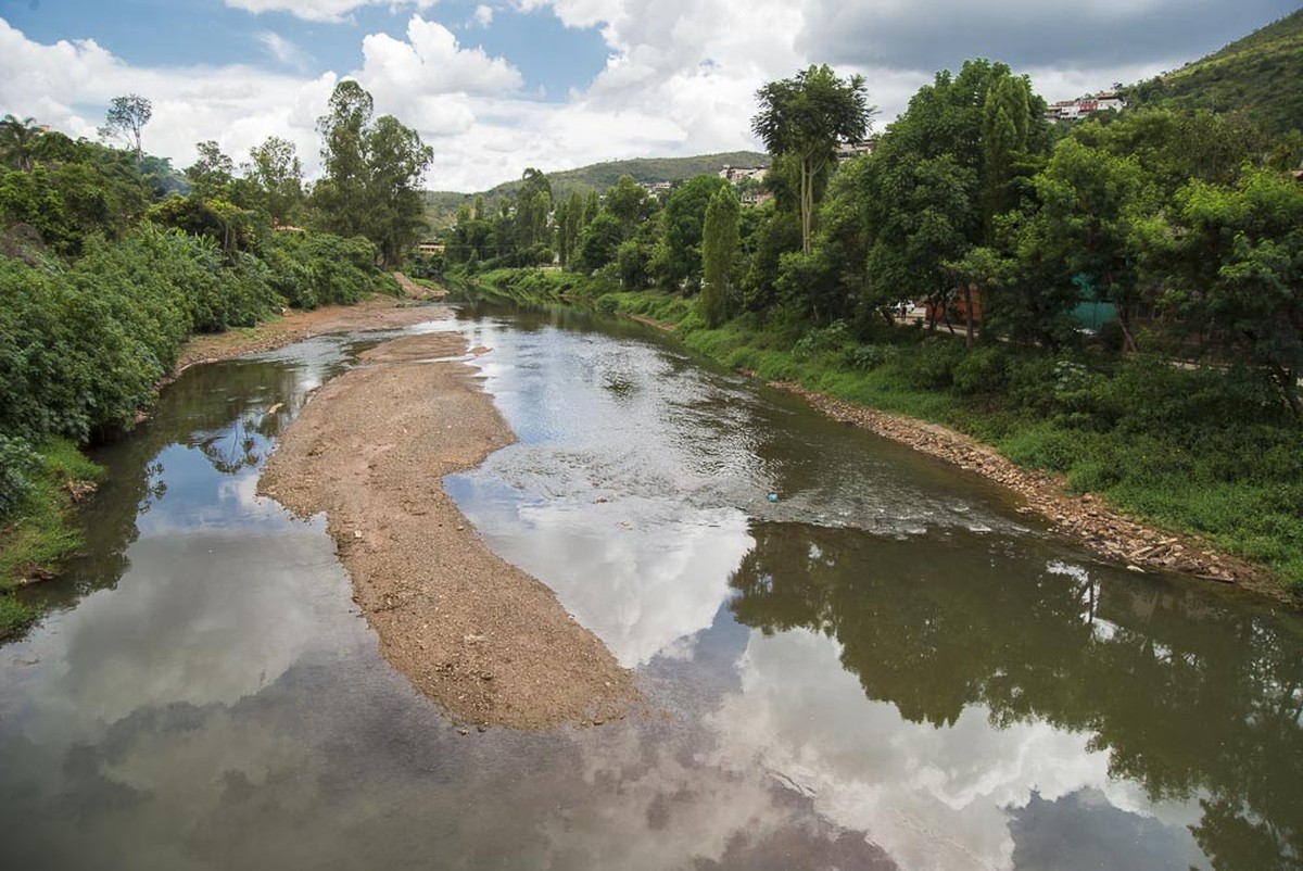 Rio das Velhas registra baixa vazão e entra em estado de alerta Minas Gerais G1