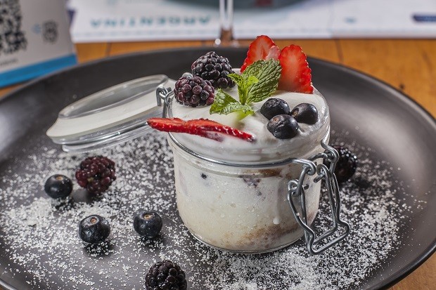 Bolo de pote: confira receitas para vender ou comer em casa