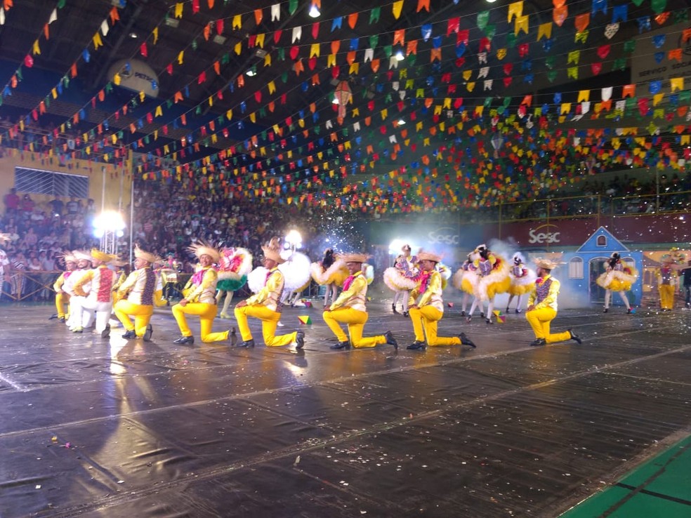 'Império Caipira' disputa Concurso de Quadrilhas Juninas em Petrolina — Foto: Amanda Franco/ TV Grande Rio