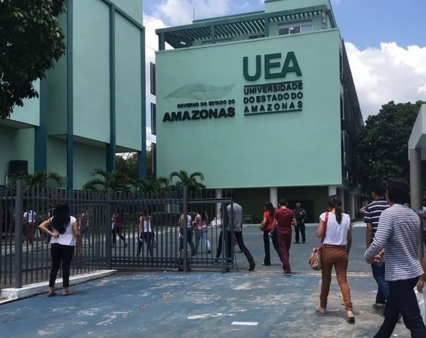 Vestibular da UEA come&ccedil;a a ser aplicado para mais de 24 mil candidatos  neste domingo (13) | Amazonas | G1