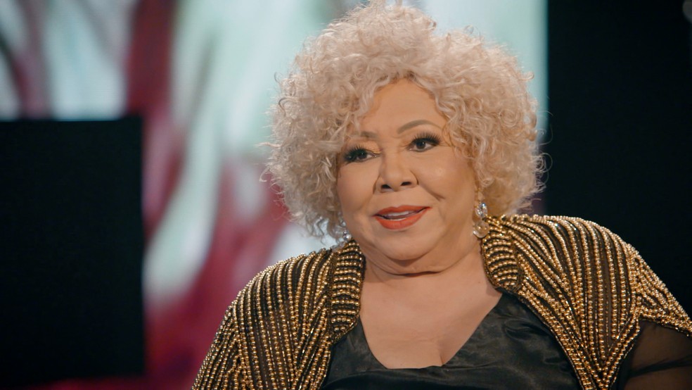 Alcione no "Conversa com Bial" — Foto: Globo