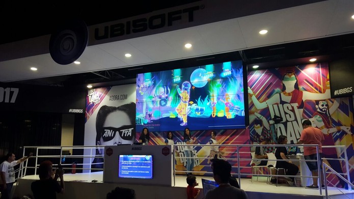 Just Dance 2017 foi uma das atrações da Ubisoft na BGS 2016 (Foto: Reprodução/André Luiz)