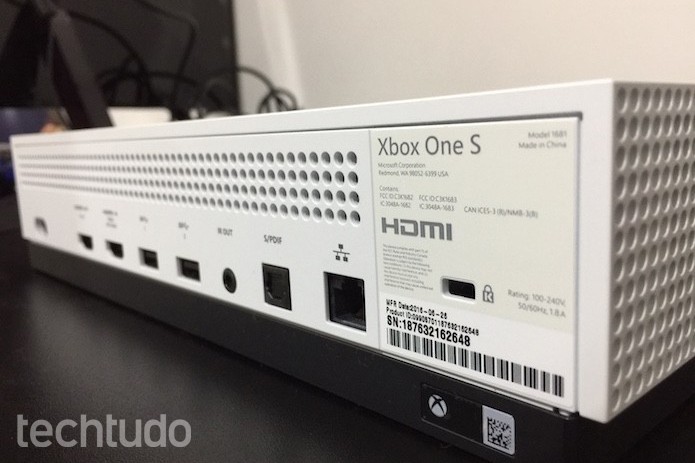 Xbox One S: suporte a conteúdo 4K é uma das novidades (Foto: Victor Teixeira/TechTudo )
