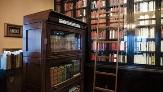 Biblioteca pessoal de Olavo Bilac na Lúcio de Mendonça