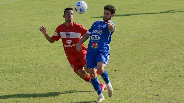 Goianésia x CRB