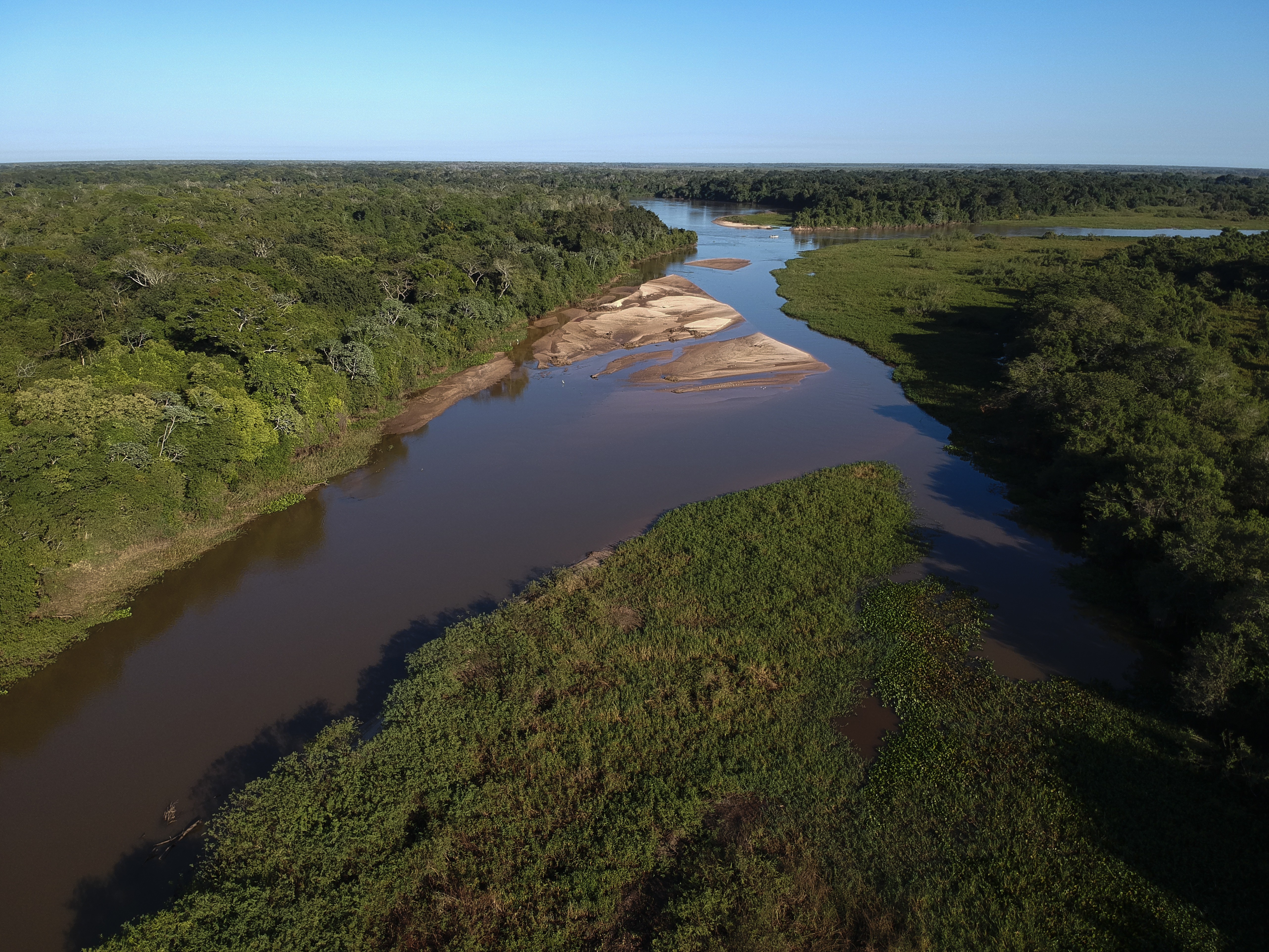 Aerial view of Rio Cuiaba, Pantanal, Mato Grosso, Brazil.. (Photo by: Sergio Pitamitz / VWPics/Universal Images Group via Getty Images) (Foto: VWPics/Universal Images Group vi)