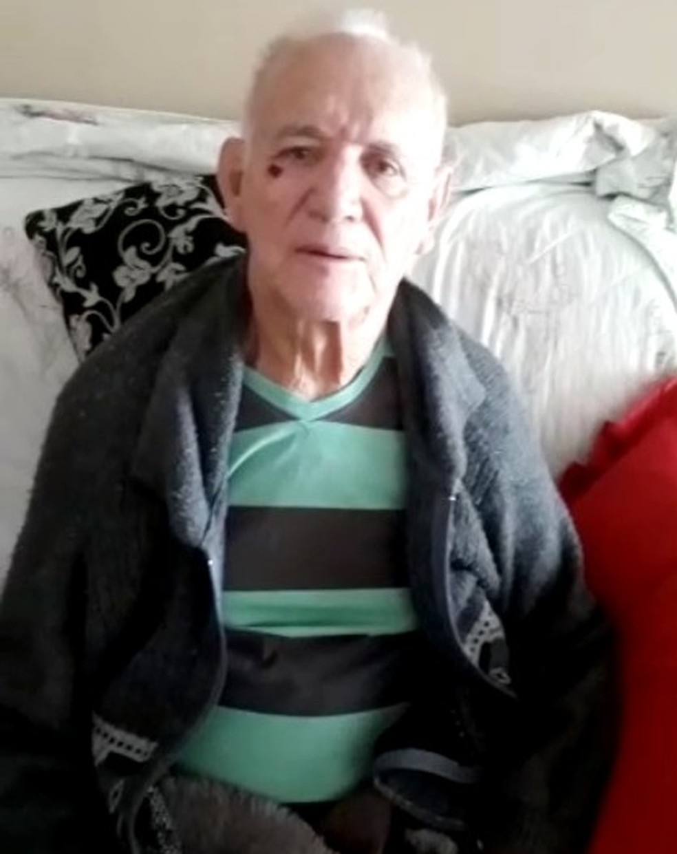 Jo?o Rosa de Oliveira, de 84 anos, tamb?m foi infectado pelo coronav?rus, mas j? recebeu alta; sua esposa n?o resistiu ? doen?a ? Foto: Arquivo pessoal