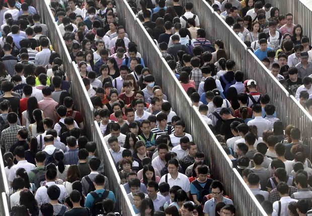 Filas para entrar em evento na China ; ineficiência ; desorganização ;  (Foto: Getty Images)