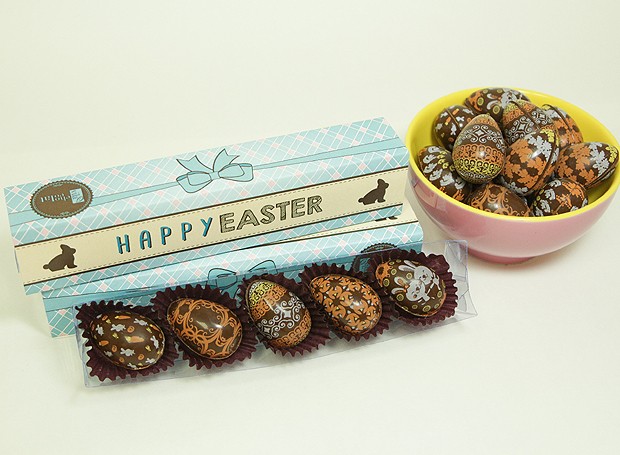 Olha que ótima ideia para presentear sem gastar muito. A Vila Chocolat apresenta a Caixa Happy Easter com cinco ovinhos de chocolate belga decorados. R$ 29 | 75 gramas (Foto: Divulgação)