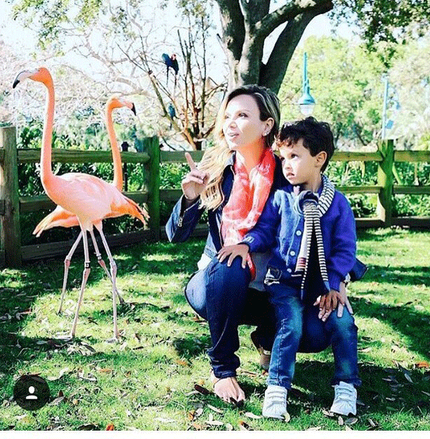Eliana e Arthur: bom dia com flamingos (Foto: Reprodução Instagram) Eliana e Arthur: bom dia com flamingos (Foto: Reprodução Instagram)