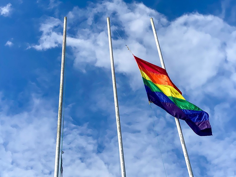 Projeto abre inscrições gratuitas para pessoas LGBTQIA+ que desejam se casar no Civil, no AP