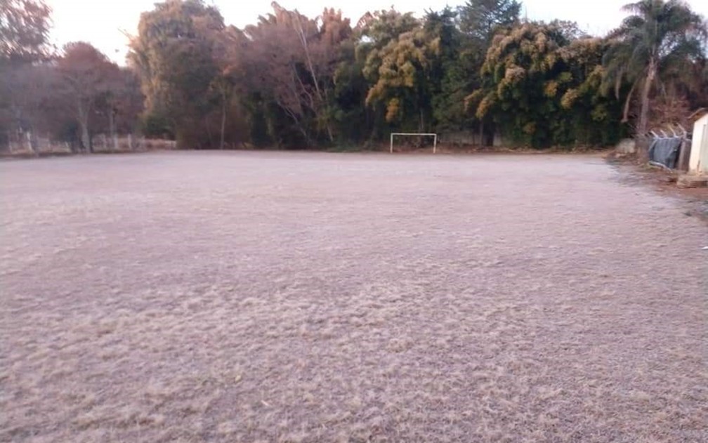 Campo de futebol de Muzambinho nesta sexta-feira (30) — Foto: Nicolau