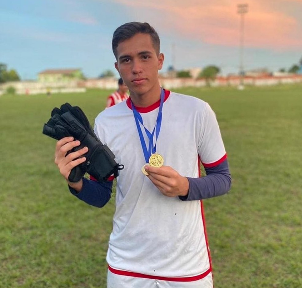 Felipe Dias Albuquerque, 19 anos, morre após sofrer mal súbito em Rio Branco — Foto: Divulgação/Galvez EC