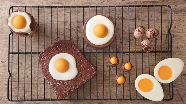 Acredite se quiser: todos os ovos da imagem são de chocolate (Foto: Reprodução/Facebook)