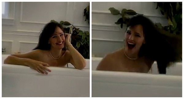 A atriz Jennifer Garner em um vídeo feito com ela dentro de uma banheira (Foto: Instagram)