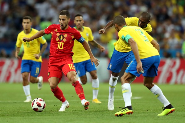O craque e capitão belga Eden Hazard na vitória de sua equipe contra o Brasil na Copa do Mundo da Rússia (Foto: Getty Images)