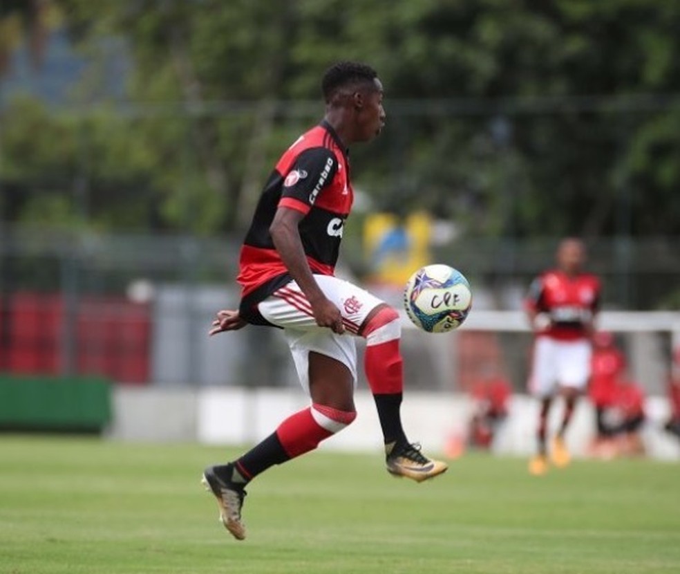 Camisa 10 Yuri foi um dos grandes destaques do Fla no estadual (Foto: Reprodução/Instagram)